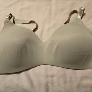 Warners No Side Effects Underarm Smoothing Comfort Wireless T-Shirt Bra Tan 36D